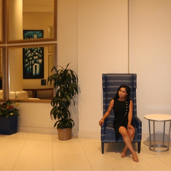 Black Dress - Picture 12 of 13